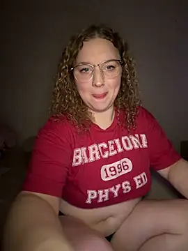 Snapshot of EmmieRae chatting on 03-22-26, 04:49 EmmieRae online show from 03-22-26, 04:49
