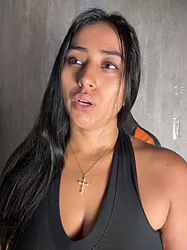 Valentinne z online show from 03-22-26, 06:31