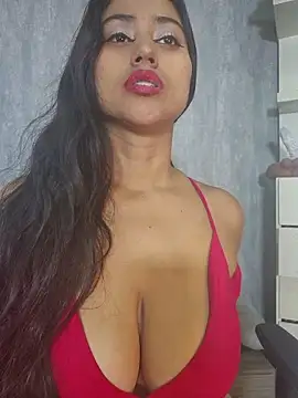 Valentinne z online show from 10-30-25, 12:09