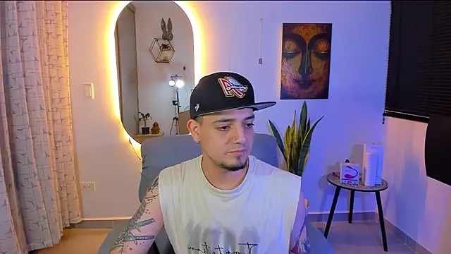 alejandro calderon1 online show from 03-18-26, 03:31