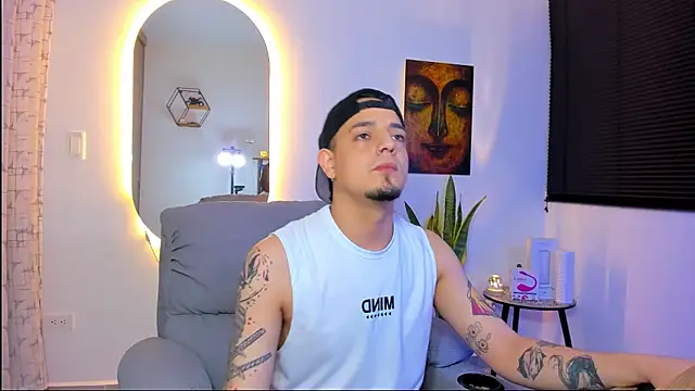 Snapshot of alejandro_calderon1 chatting on 01-11-26, 04:52 alejandro calderon1 online show from 01-11-26, 04:52