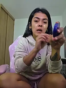 Hannah-grace online show from 03-25-26, 10:14