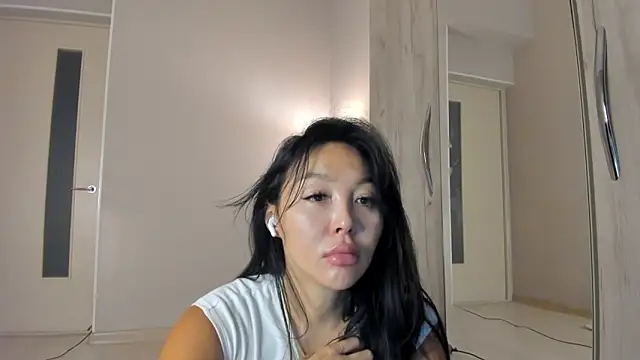 keiko hot online show from 04-26-26, 03:15