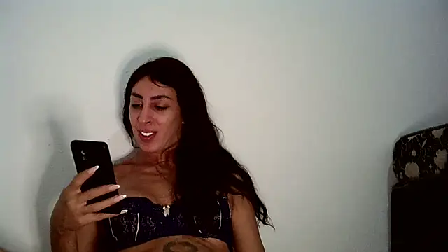 Snapshot of AlexiaDuucan chatting on 02-26-25, 12:49 AlexiaDuucan online show from 02-26-25, 12:49
