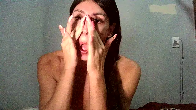 AlexiaDuucan online show from 12-22-25, 01:55