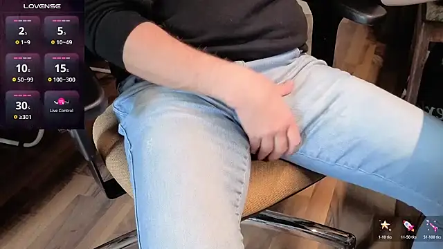 Snapshot of jan_martin chatting on 10-17-25, 07:11 jan martin online show from 10-17-25, 07:11