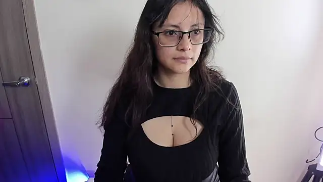 Snapshot of Kyomi_chang chatting on 07-01-26, 12:38 Kyomi chang online show from 07-01-26, 12:38