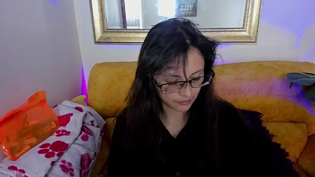 Snapshot of Kyomi_chang chatting on 05-21-26, 12:35 Kyomi chang online show from 05-21-26, 12:35