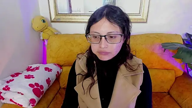 Snapshot of Kyomi_chang chatting on 05-04-26, 01:03 Kyomi chang online show from 05-04-26, 01:03
