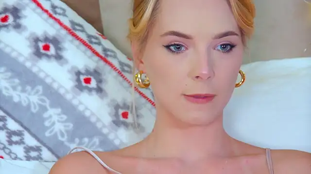 GentleRossi online show from 12-22-25, 03:12