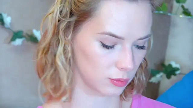 GentleRossi online show from 04-15-26, 03:16