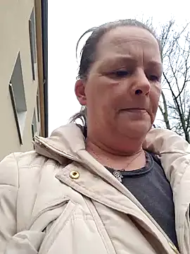 saharaheiss online show from 01-22-25, 01:32