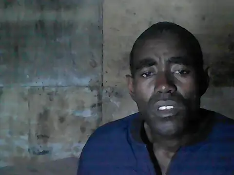 Snapshot of Johnny_emboh chatting on 10-16-25, 09:23 Johnny emboh online show from 10-16-25, 09:23