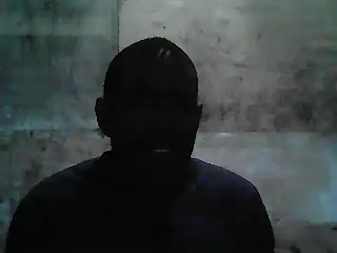 Snapshot of Johnny_emboh chatting on 10-27-25, 07:09 Johnny emboh online show from 10-27-25, 07:09