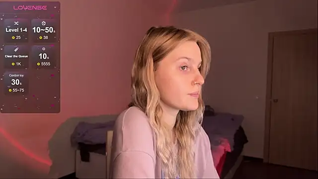 Chanel Gill online show from 03-23-25, 05:10