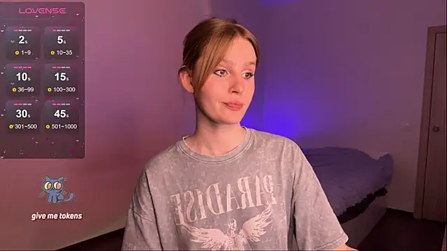 Chanel Gill online show from 03-17-25, 04:08