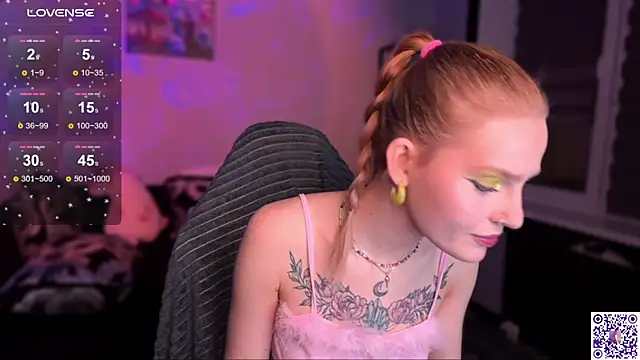 Chanel Gill online show from 11-21-25, 07:46