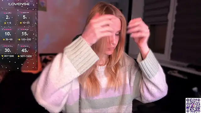 Chanel Gill online show from 11-17-25, 05:06