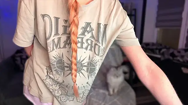 Chanel Gill online show from 01-13-26, 09:30