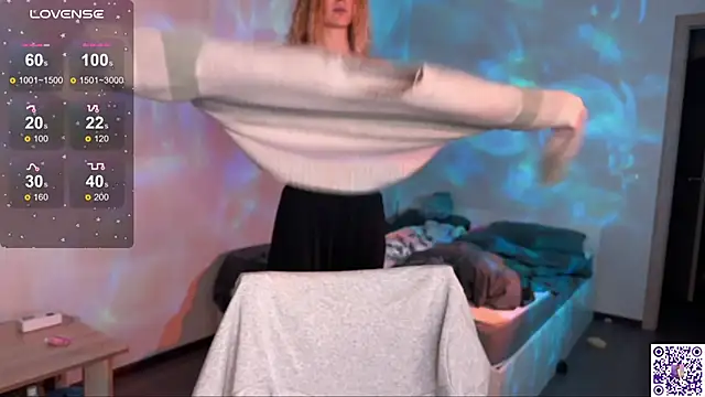 Chanel Gill online show from 10-03-25, 08:32