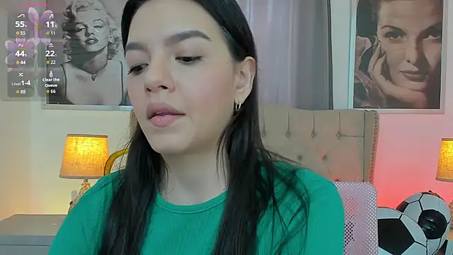 Snapshot of Beautyari_ chatting on 07-14-26, 12:22 Beautyari online show from 07-14-26, 12:22