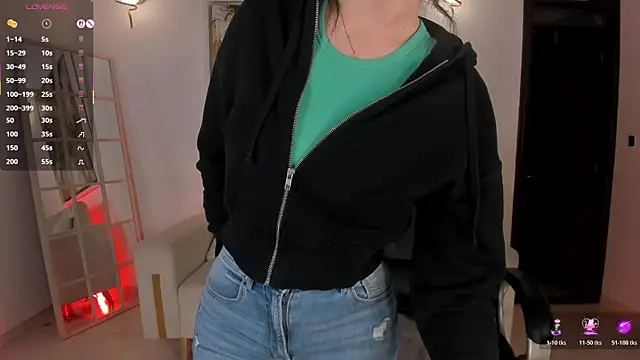 Snapshot of JennaOlsonX chatting on 05-02-26, 09:47 JennaOlsonX online show from 05-02-26, 09:47
