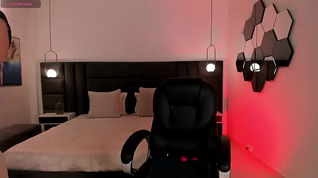 JennaOlsonX online show from 12-20-25, 06:44