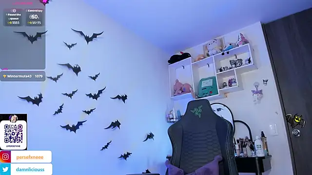 damnliciousss online show from 12-01-25, 12:33