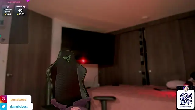 damnliciousss online show from 09-18-25, 12:24