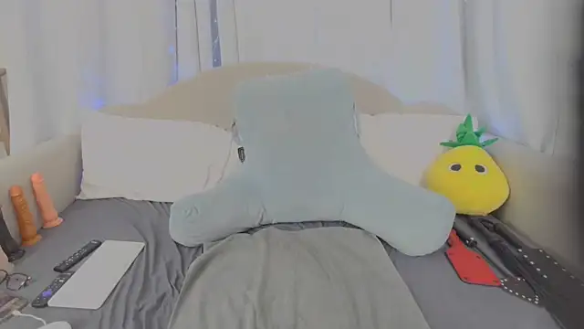 MeghanXO online show from 03-03-26, 03:08