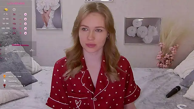 Snapshot of Veronika_Mitchel chatting on 12-07-24, 02:47 Veronika Mitchel online show from 12-07-24, 02:47