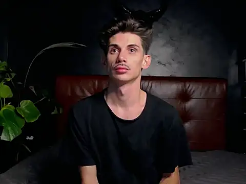 DanielCrush1 online show from 10-29-25, 10:58