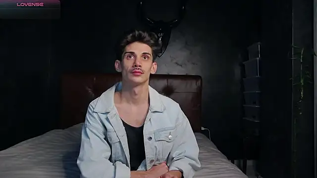 DanielCrush1 online show from 01-07-26, 05:18