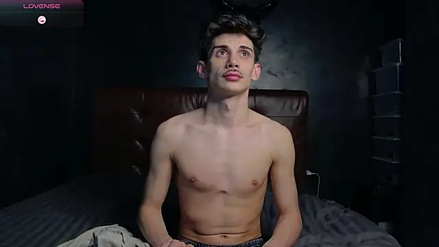 DanielCrush1 online show from 01-09-26, 02:40