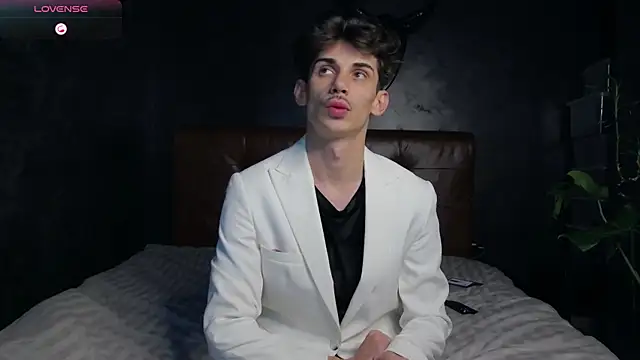 DanielCrush1 online show from 11-14-25, 01:15