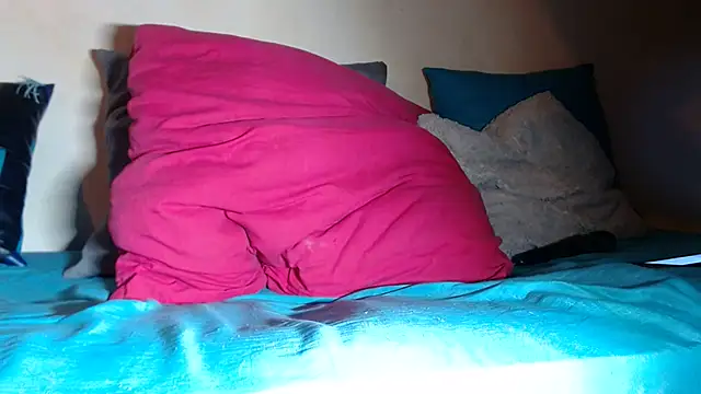 Queenofthenightx online show from 09-26-25, 08:16