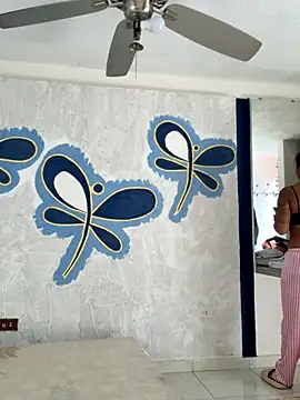 stormyy  online show from 10-28-25, 05:23