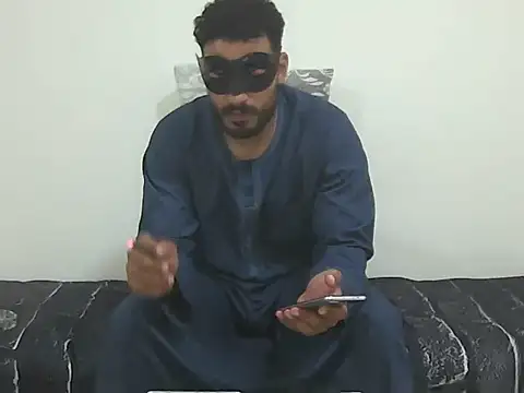 foxsanSs online show from 07-18-26, 04:48
