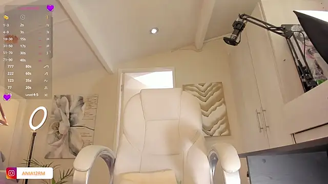 catalinasaiz online show from 12-04-25, 02:05