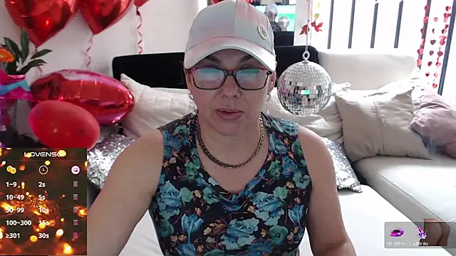 Snapshot of Myrnasexxx chatting on 02-18-25, 06:15 Myrnasexxx online show from 02-18-25, 06:15