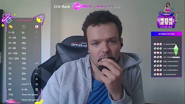 Snapshot of antoinepassion chatting on 09-30-25, 03:29 antoinepassion online show from 09-30-25, 03:29