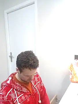 Snapshot of antoinepassion chatting on 02-23-25, 05:29 antoinepassion online show from 02-23-25, 05:29