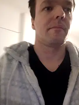 Snapshot of antoinepassion chatting on 02-02-25, 07:25 antoinepassion online show from 02-02-25, 07:25