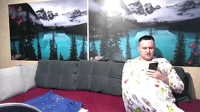 Big Boss55 online show from 04-13-26, 07:56