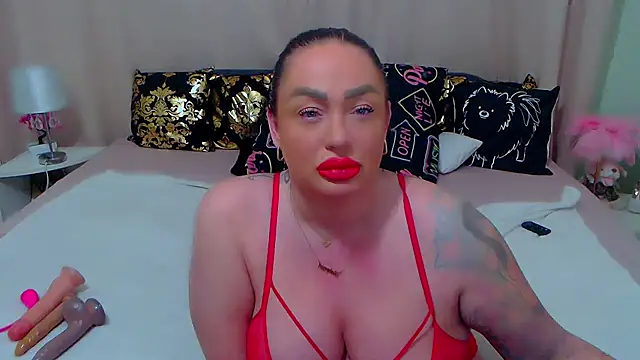 Snapshot of BustyVicky chatting on 02-17-25, 10:27 BustyVicky online show from 02-17-25, 10:27