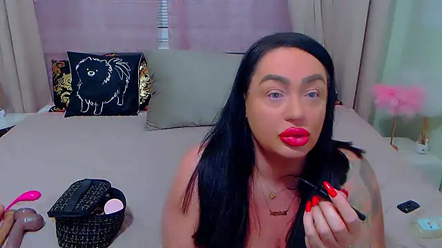 Snapshot of BustyVicky chatting on 01-17-25, 10:45 BustyVicky online show from 01-17-25, 10:45