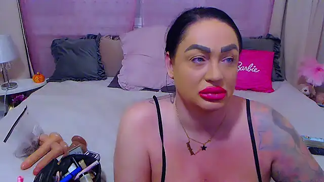 Snapshot of BustyVicky chatting on 10-03-25, 10:00 BustyVicky online show from 10-03-25, 10:00