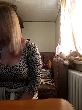 BustyBlond online show from 04-07-26, 04:14