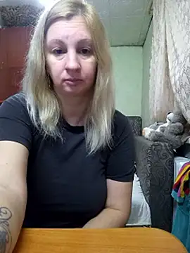 BustyBlond online show from 11-19-25, 05:29