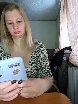 Snapshot of BustyBlond chatting on 02-19-26, 05:04 BustyBlond online show from 02-19-26, 05:04